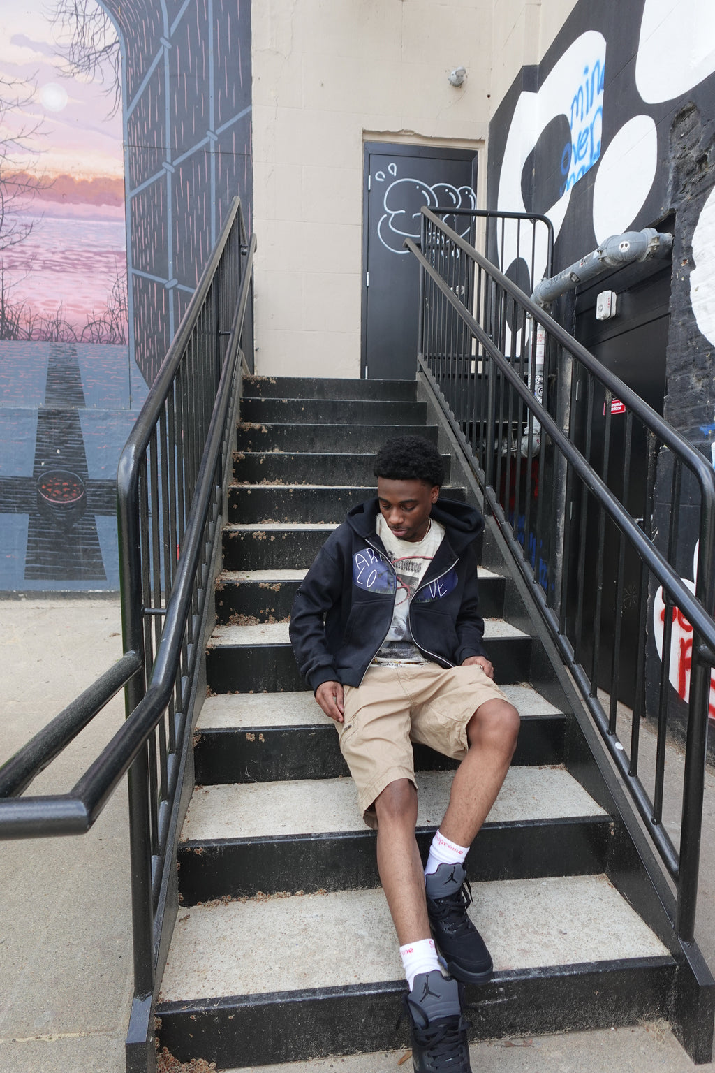 BLACK ART OF LOVE ZIP UP